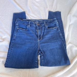 AE Super High Rise Jeggings Size 14 Regular